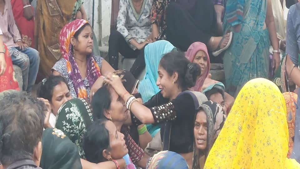 Sisters Kept Warning Him But Brother Walked Towards Death in Yamuna