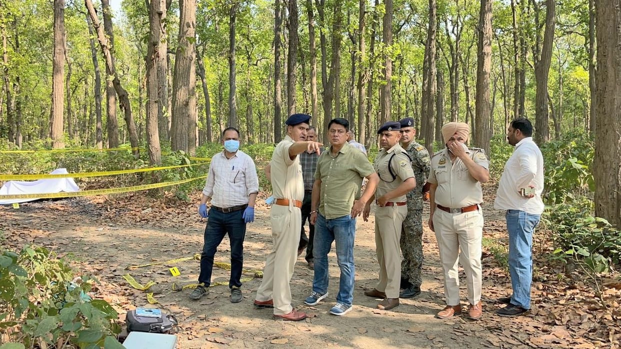 Woman Murdered in Dhaula Kuan; Body Burned in Forest Identity Remains Unestablished | Watch Video