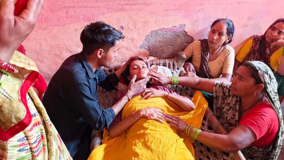 Mother Heartbreaking Cry After Yamuna Tragedy Leaves Agra in Tears