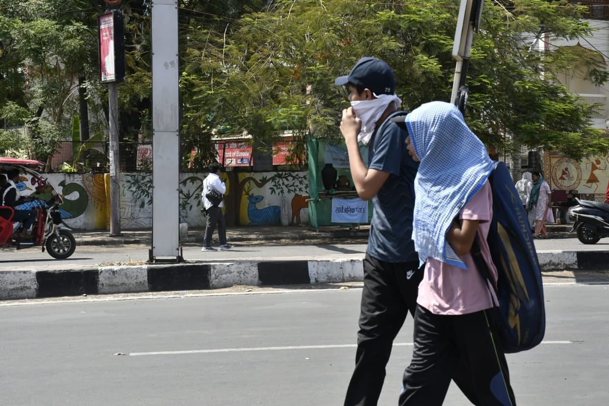 Meerut: Heatwave Intensifies, Temperature Likely to Cross 42°C Again