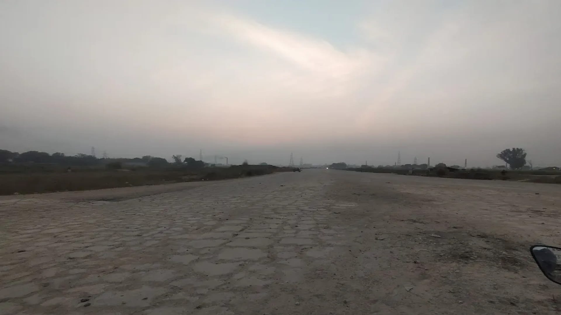 Illegal occupation of Iradatganj airstrip, preparations for action, DM constitutes committee