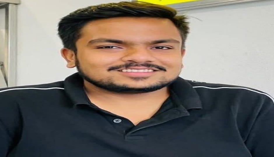 young man died in a road accident in Nanakmatta, causing chaos in the family