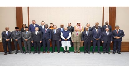 पीएम मोदी ने ब्रिक्स बैठक में शामिल विदेश मंत्रियों से की मुलाकात