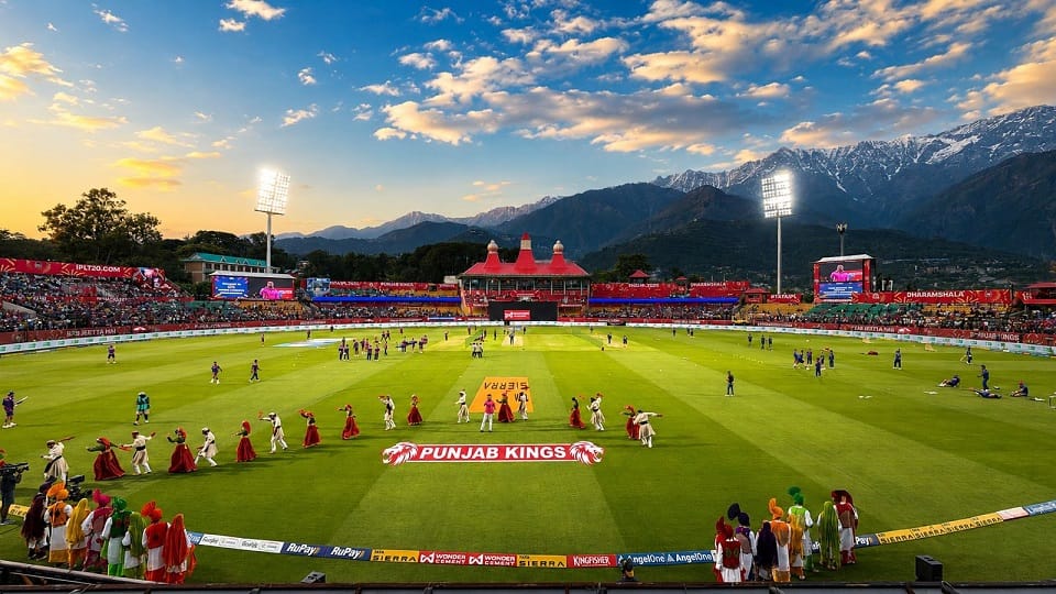 Dharamshala: Punjab suffers consecutive defeat in IPL, Shardul and Tilak Varma lead Mumbai to victory