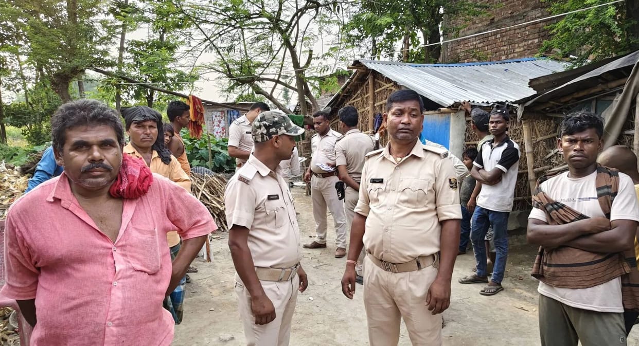 Bihar Two Sisters Die by Suicide After Mother’s Scolding Village in Shock