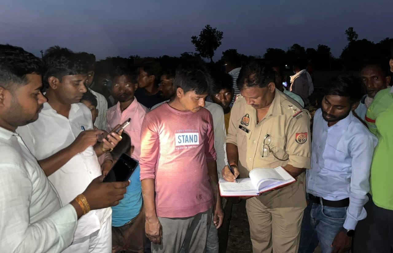 Painful Story of Four Family Members Killed in Storm in Bhadohi