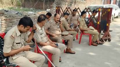 Kanpur SP MLA Amitabh Bajpai placed under house arrest vows to remain barefoot until school is built