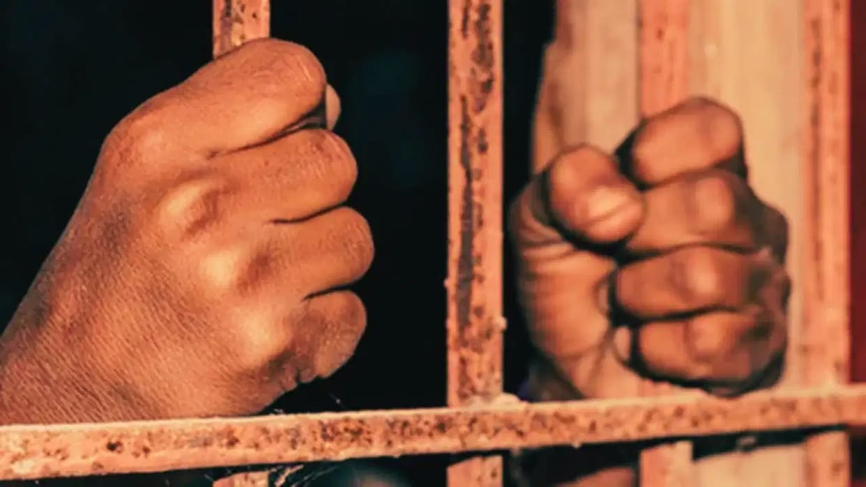 Kanpur Surajkali Murder Case Father Sentenced to Life Imprisonment for Mothers Murder Based on Sons Testimony