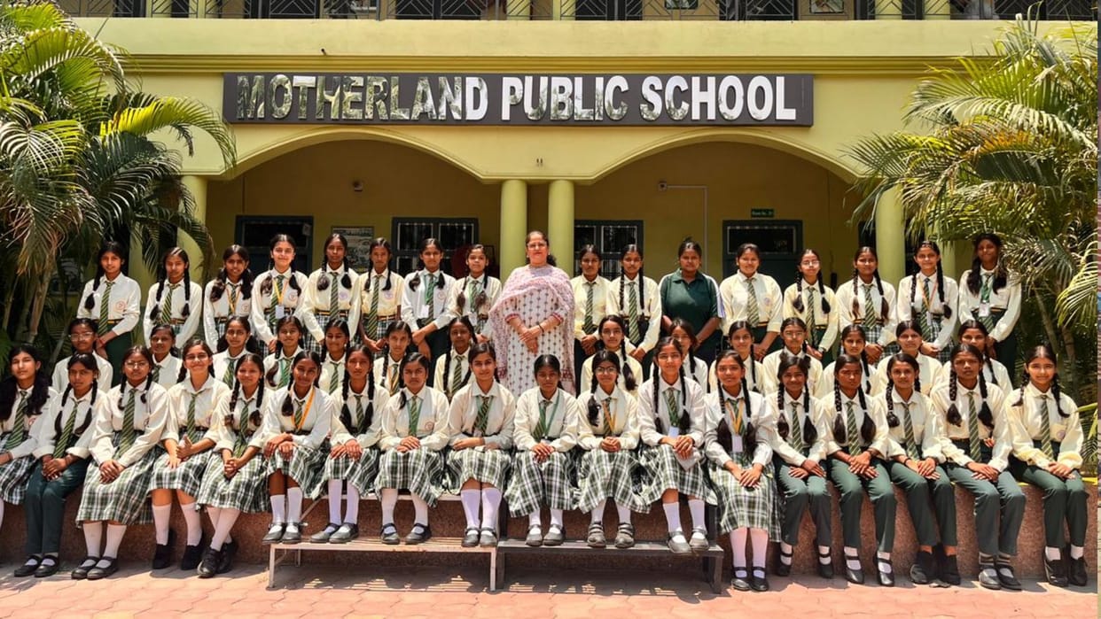 Students Aware at Motherland Public School and Shraddha Junior High School in varanasi