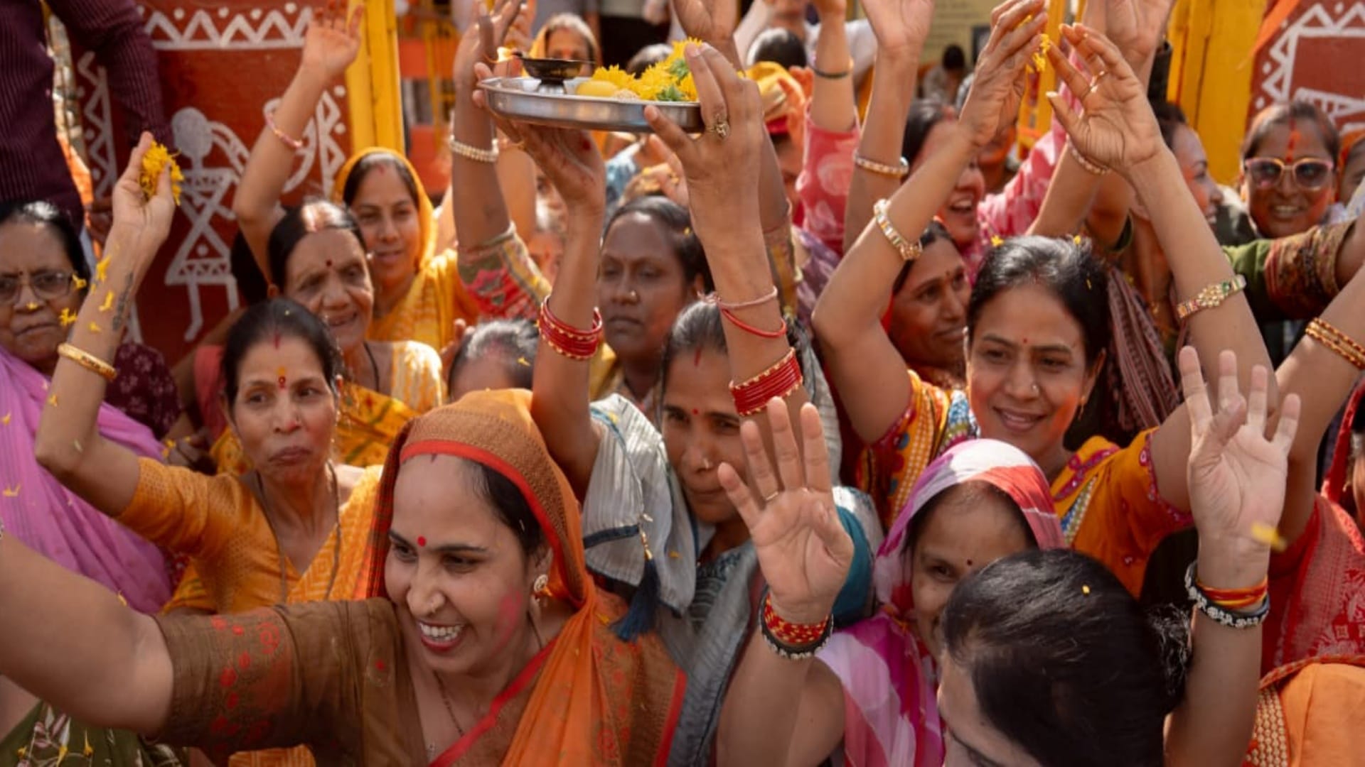 Dhar News: Celebrations Erupt After High Court Verdict on Bhojshala, Akhand Jyoti Temple Echoes With Chants