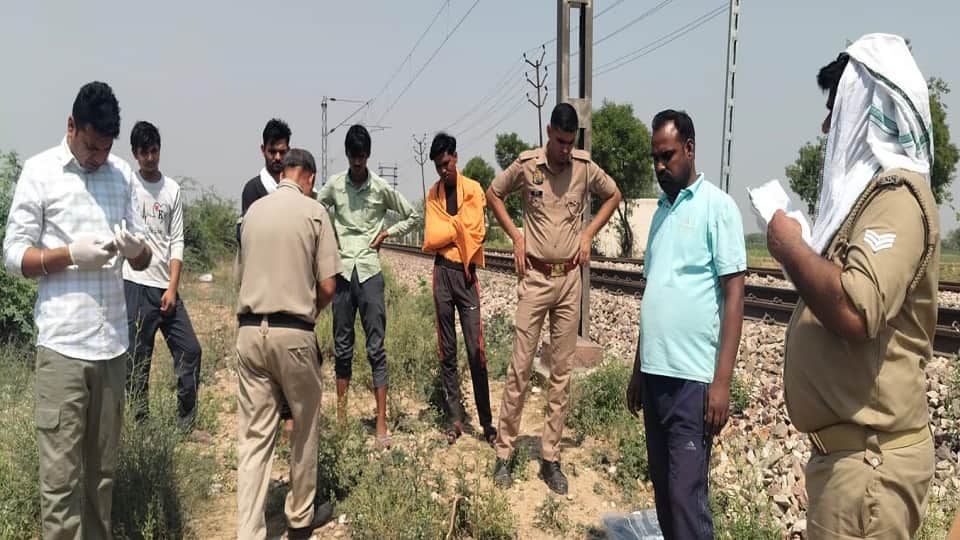 पुलिस मौके पर पहुंची