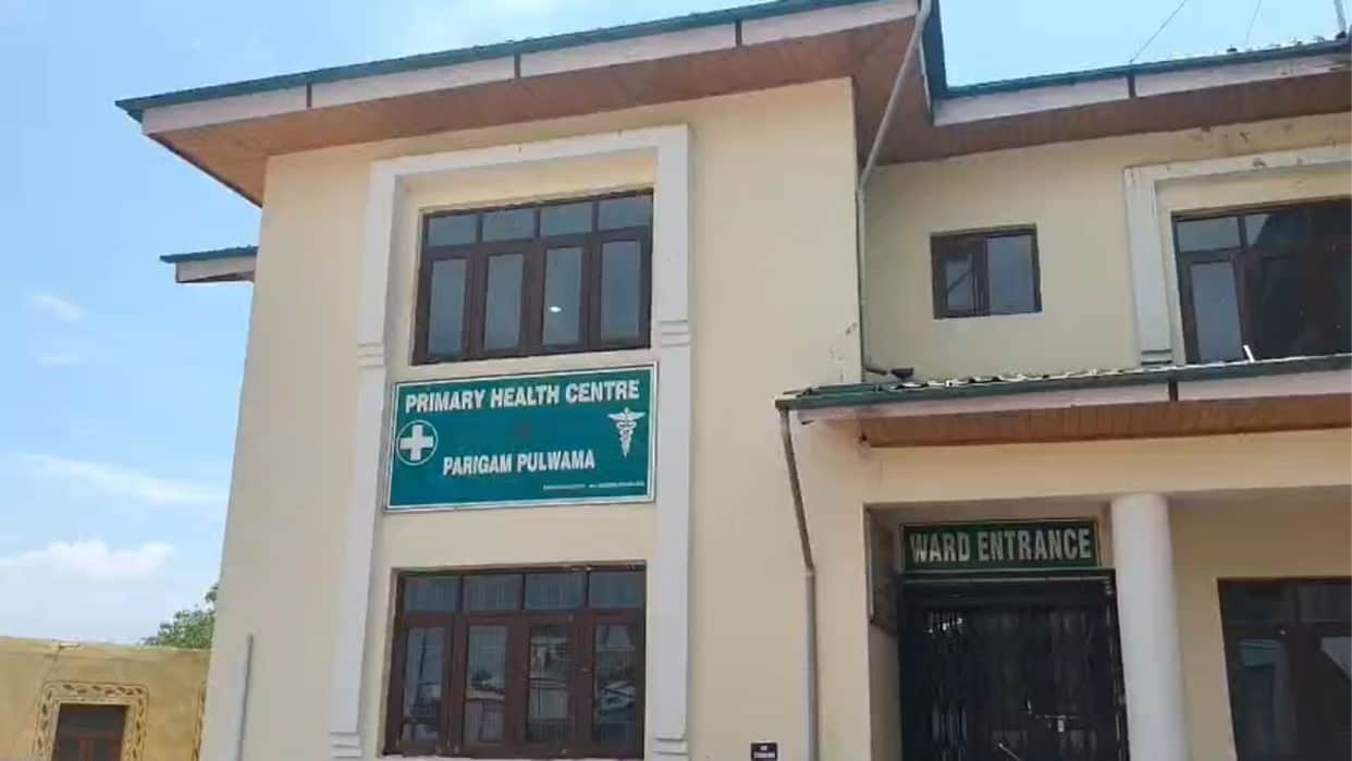 Health scare in Pulwama’s Parigam over suspected rabid bovine meat