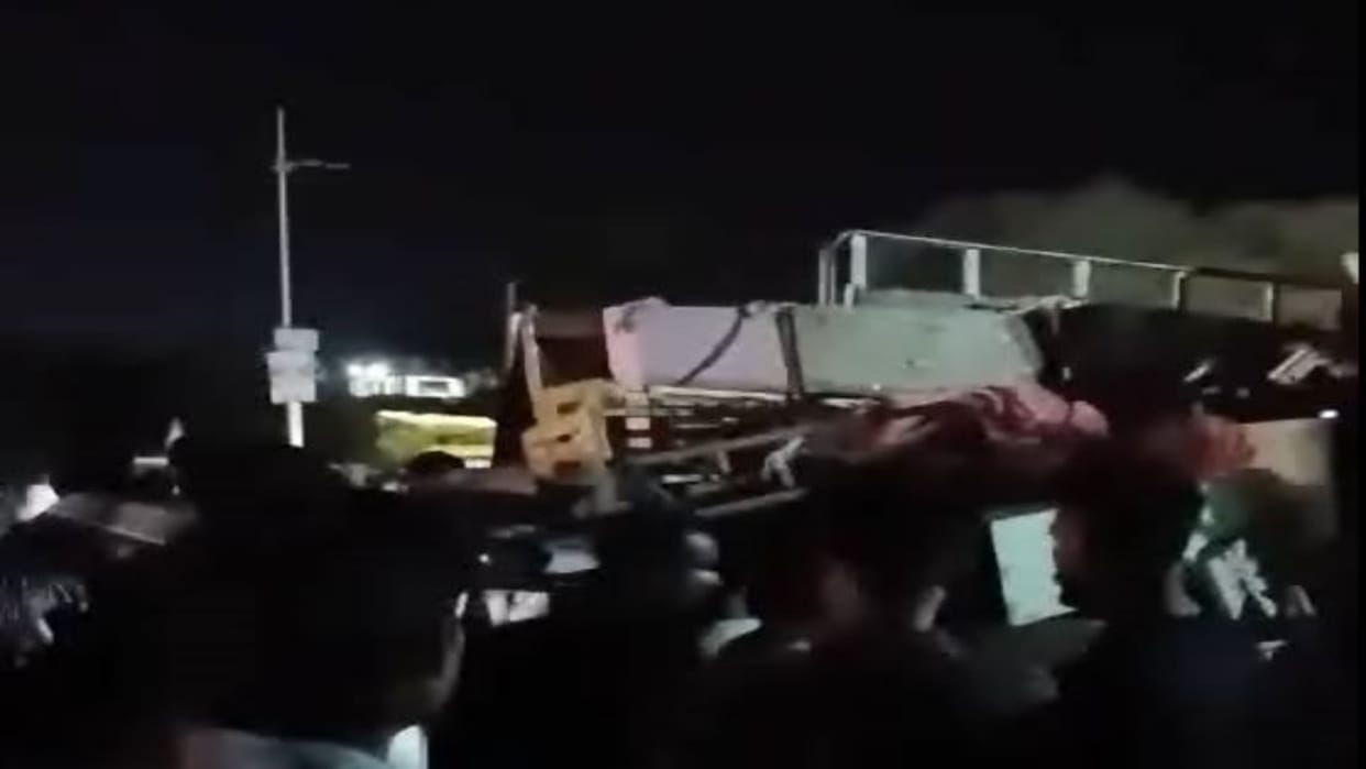 Salumber News: Mini Truck Turns Fatal on Udaipur-Pindwara Highway, Three Car Occupants Killed