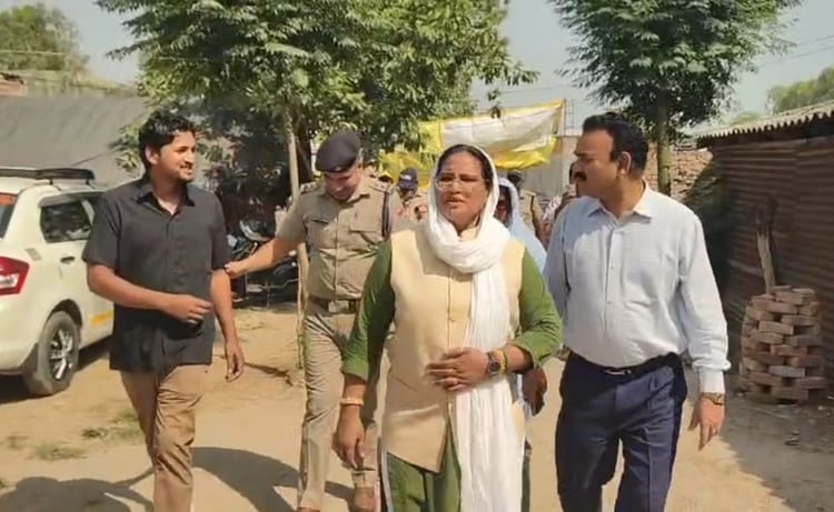 Roorkee: यूसीसी के तहत हलाला मामले में केस दर्ज, पीड़िता से मिलने पहुंचीं अल्पसंख्यक आयोग की उपाध्यक्ष