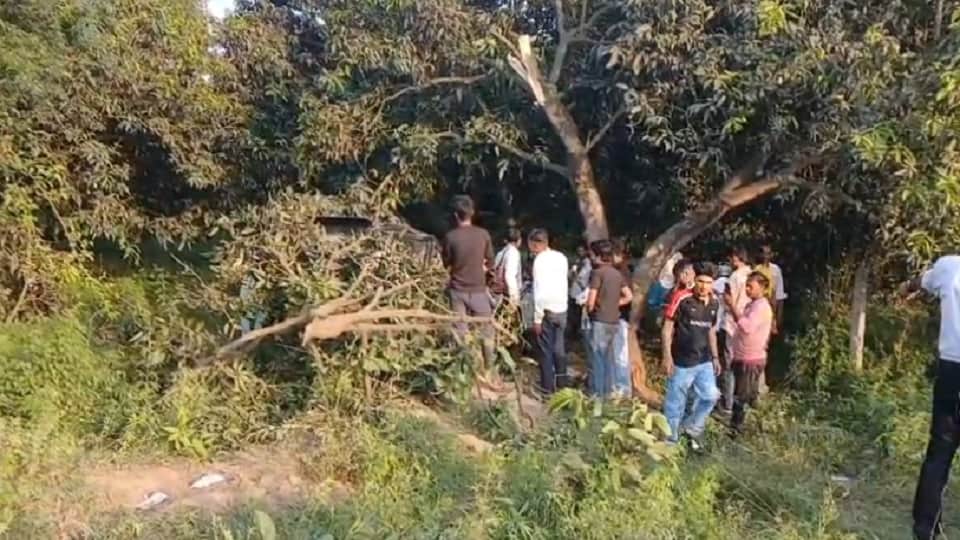 Saharanpur: Scorpio collides with a tree, three including died