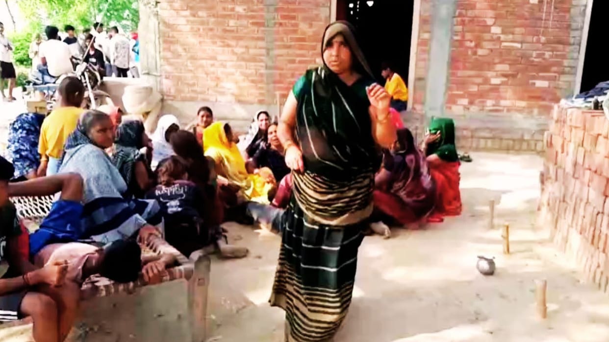 Jaunpur News Two Youths Drown Sai River Family Plunged into Grief Returned from Gujarat Four Days Ago