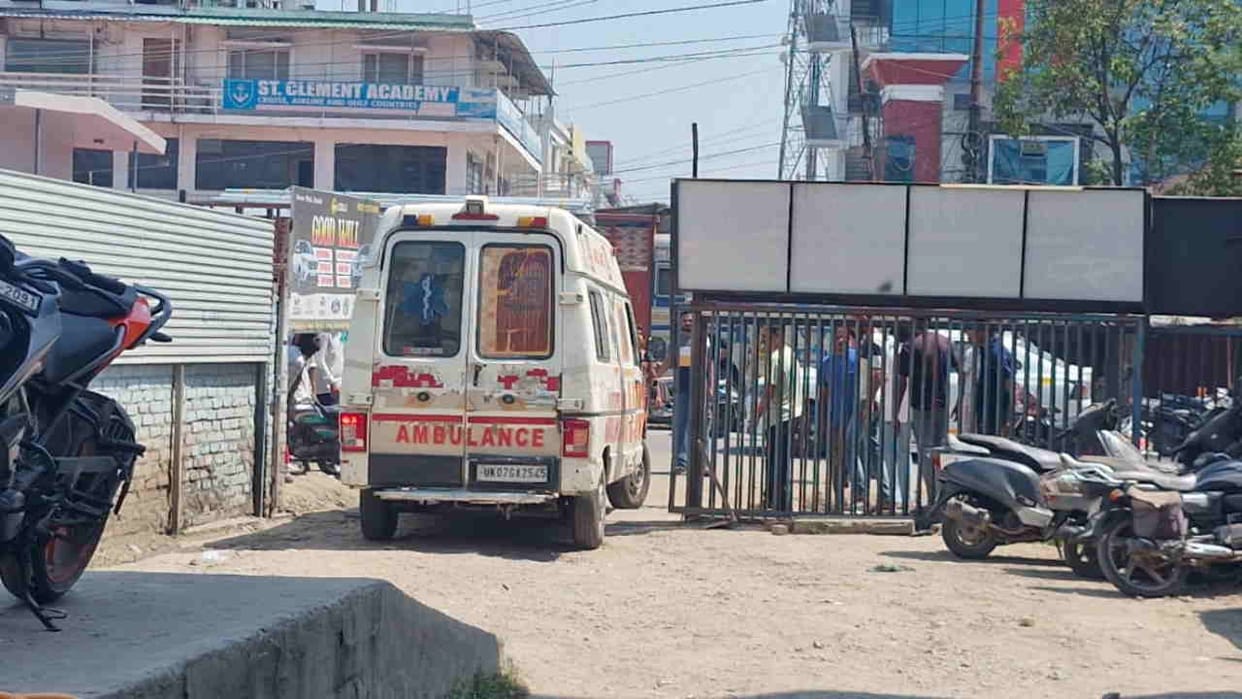 Laborer dies in Transport Nagar Dehradun Crime Uttarakhand news in hindi