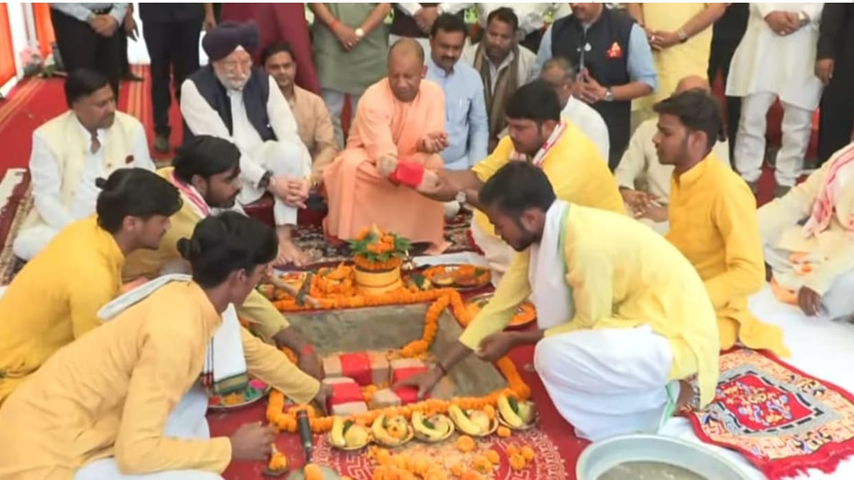CM Yogi laid the foundation stone of the International Cricket Ground in Gorakhpur.
