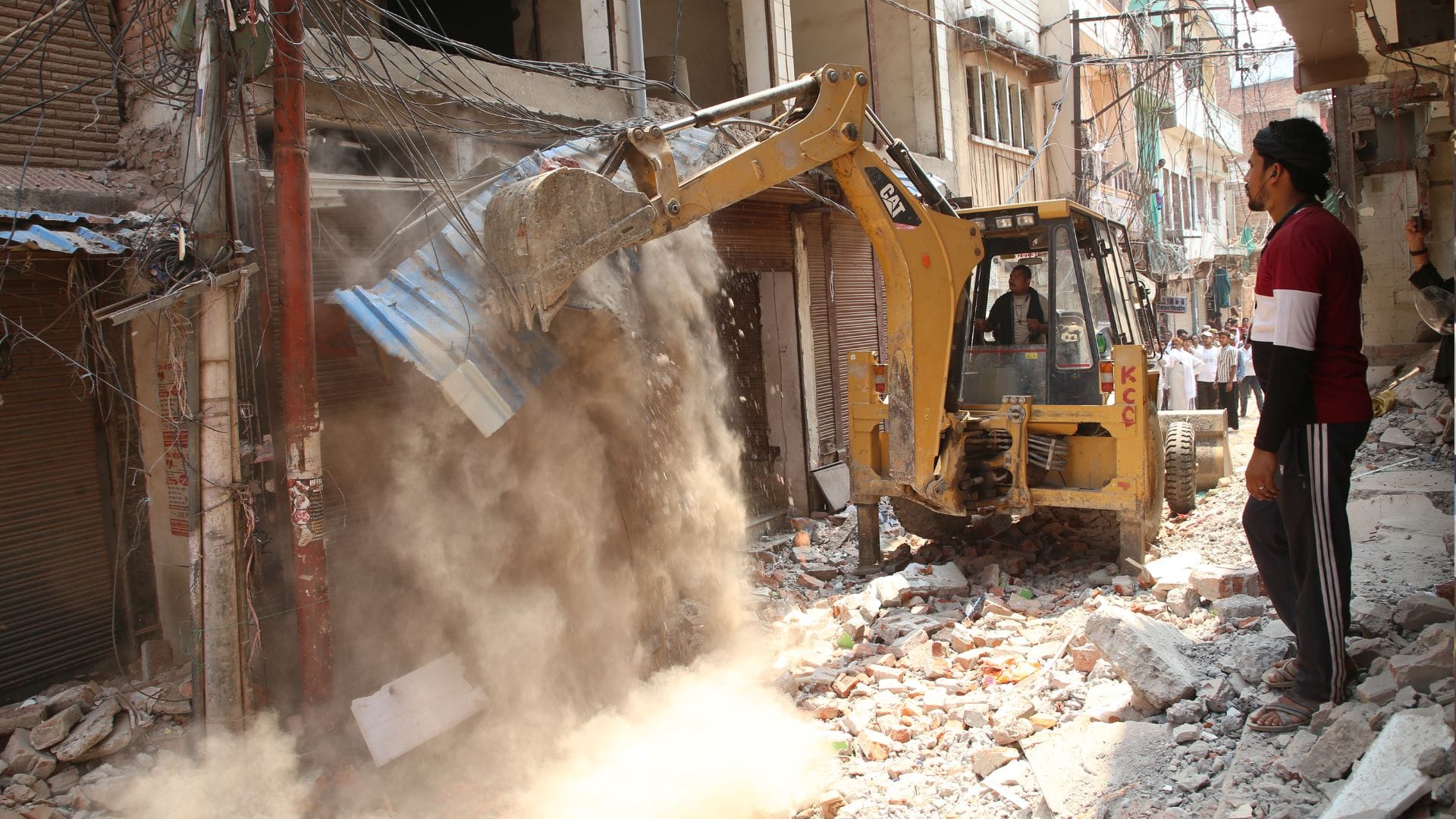 Dalmandi Varanasi management itself demolish portion Langda Hafiz Mosque directives issued debris cleared
