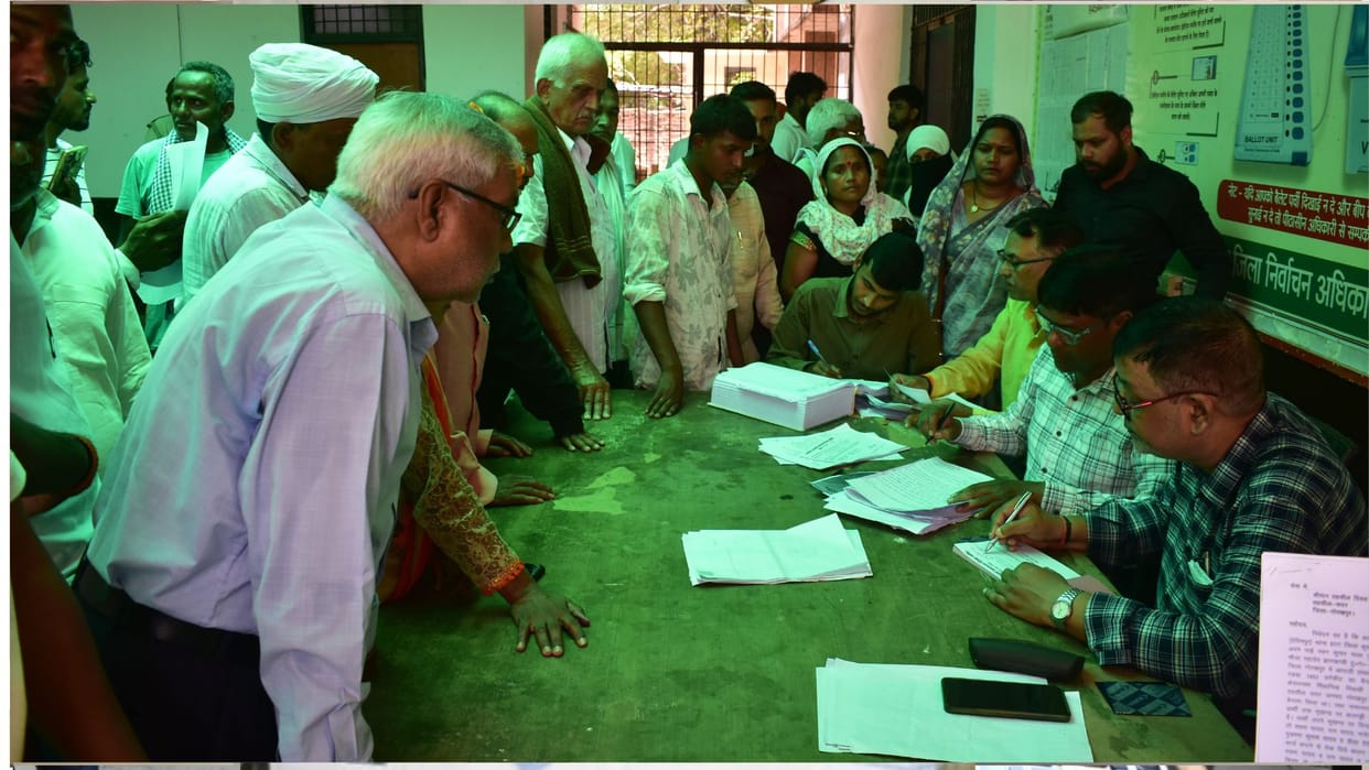 The pain of elderly complainants spilled out on the Sampoorna Samadhan Diwas.