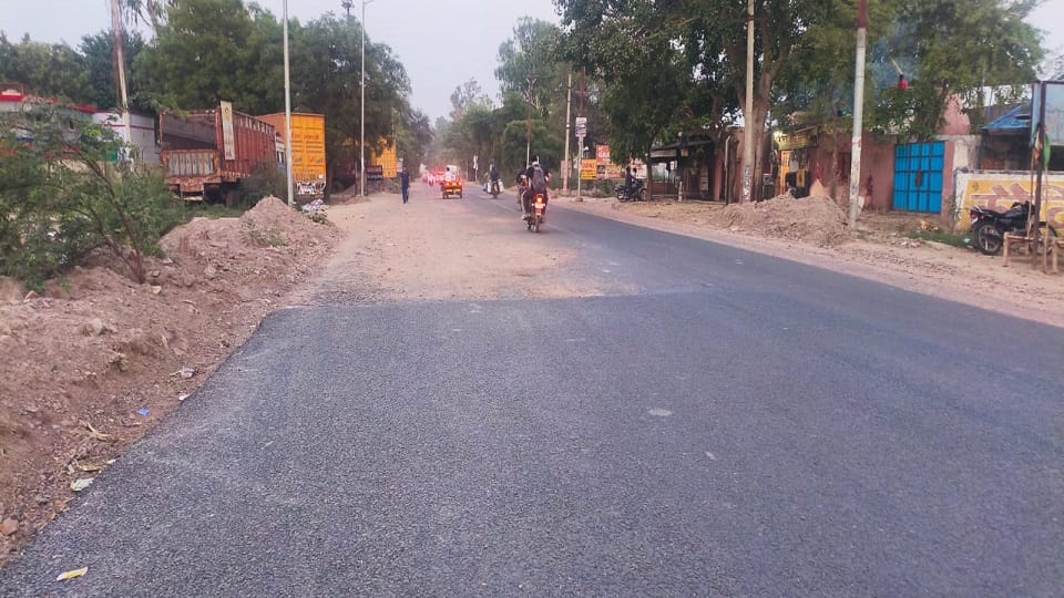 Construction of roads worth Rs 1300 crore in Aligarh division