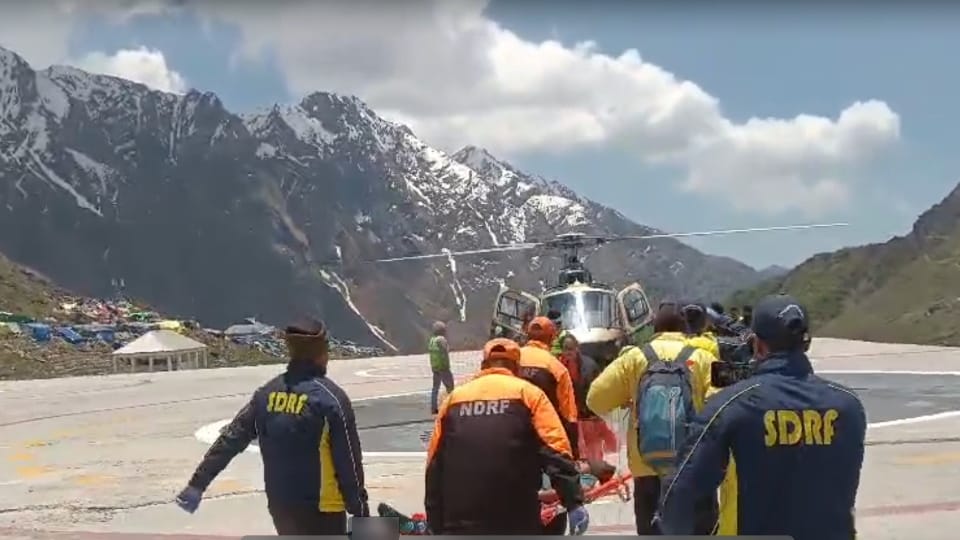Rudraprayag News Critically ill patient in Kedarnath referred to AIIMS via air ambulance