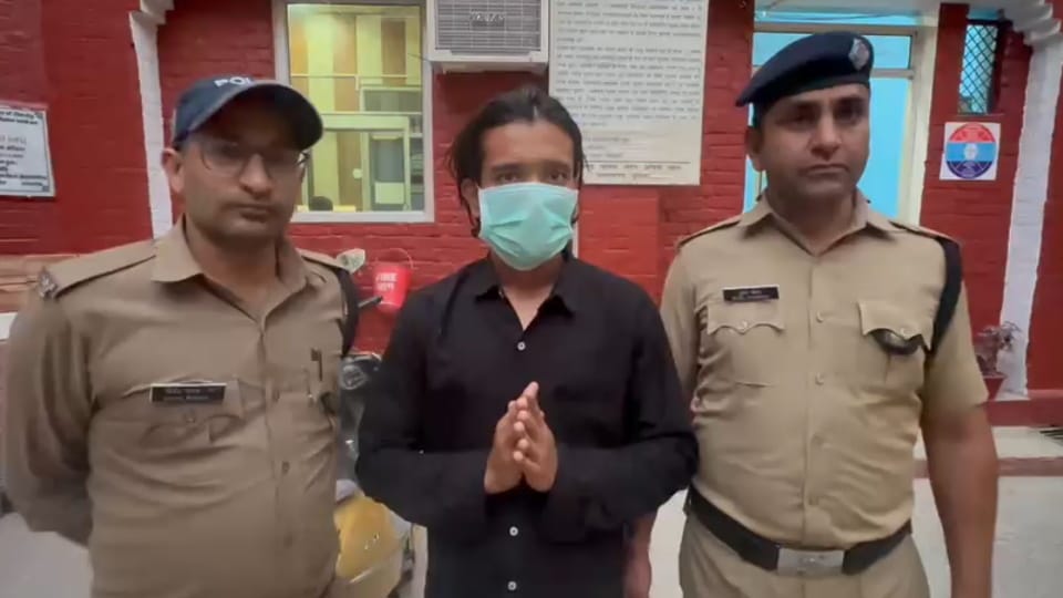 Under influence of alcohol Youth threatens to blow up Haridwar calls Dial-112 and is arrested
