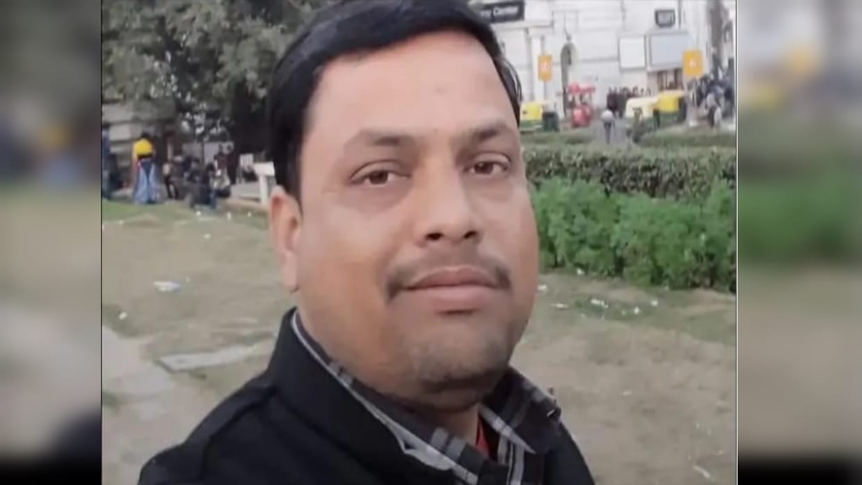 Prayagraj News: Police came to know about the incident after the surrender video went viral.
