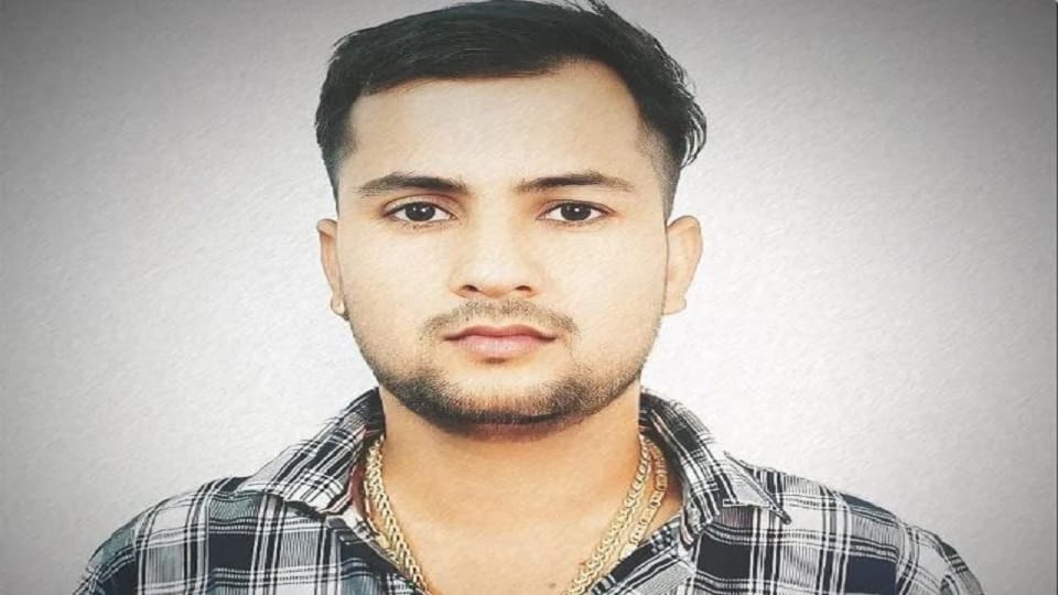 UP Hotel Operator Dies by Suicide After Consuming Poison Wife Two-Month Pregnant