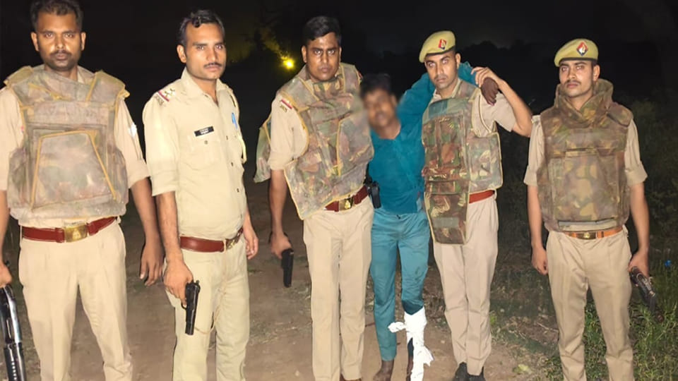 Farrukhabad: Criminal Flees While Being Taken for Medical Examination; Arrested Following Police Encounter