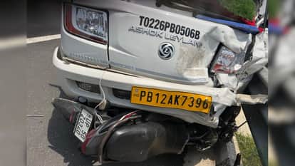 road Accident in Azamgarh Couple and Young Son Killed After Pickup Truck Strikes Drags for 50 Meters