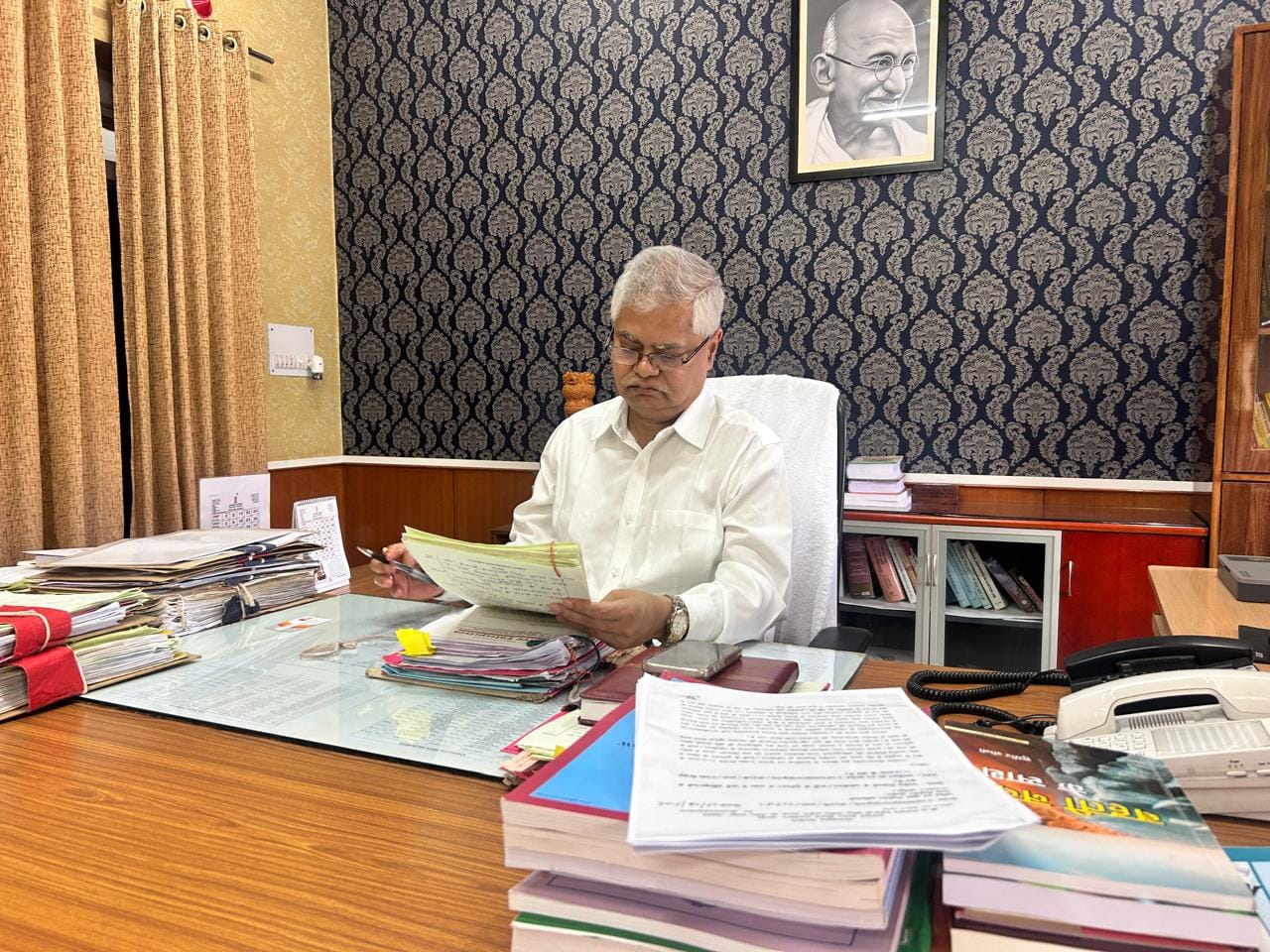 राज्य निर्वाचन आयुक्त राजेश्वर सिंह