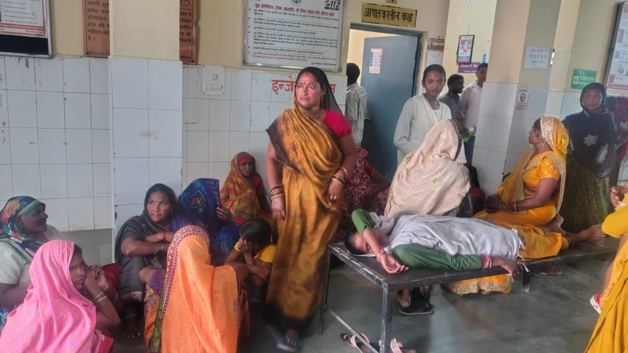 Six-Month-Old Child Dies Tragically After E-Rickshaw Overturns in Bareilly