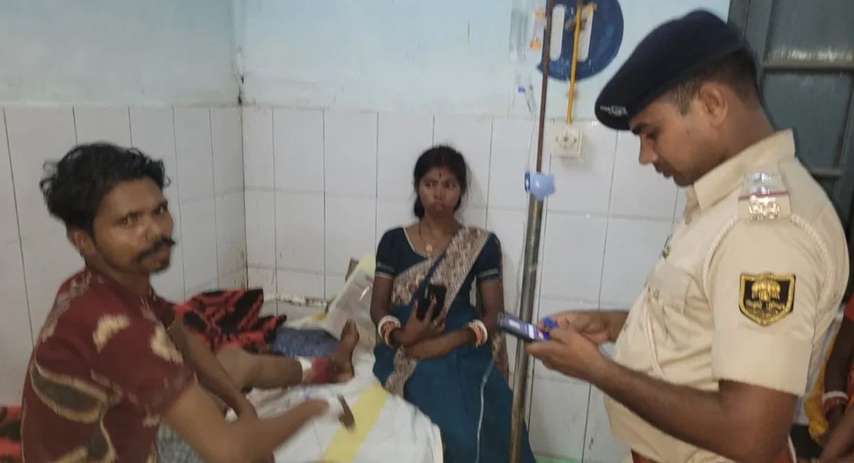 Purnia News: Youth Injured in Firing Over DJ Dance Dispute in Sadar Thana; 3 Arrested with Weapons