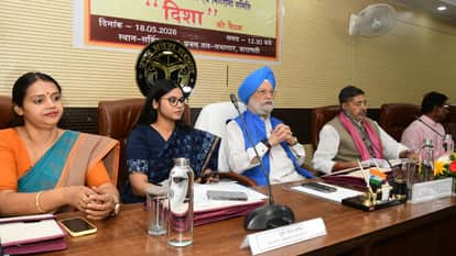 Minister Hardeep Singh Puri retorted First remove media as SP MP raised issues of corruption in varanasi