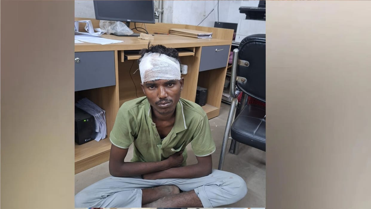 The case is from Doharia Kala village in Sahajanwan area, police is searching for the accused.