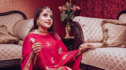 Punjabi Singer Inder Kaur Brutally Murdered As Her Body Is Found In A Canal Six Days Later