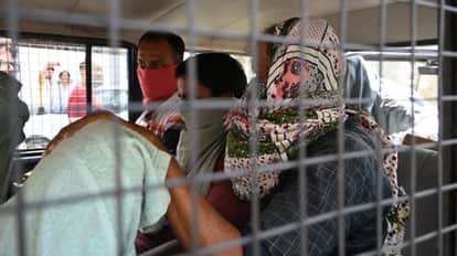 Kanpur Racket Entangled in Love Shafiq Poses as Dinesh Relationship with Strongman Widow After His Death
