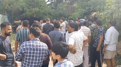 Kanpur Power Crisis Major Unrest at Barra Sub station Angry Consumers Lock Up KESCO Office Police Deployed