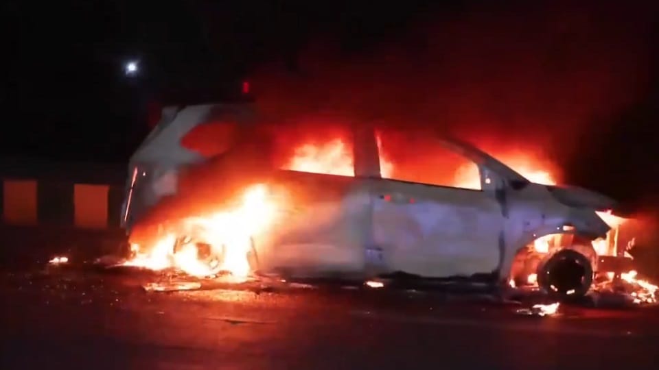 Vehicle Catches Fire in Sector 63 Engulfed in Flames in Noida
