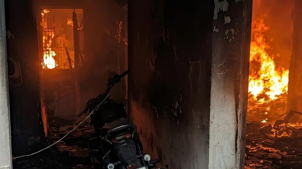 Fire breaks out in house, two dogs burn to death