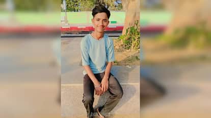 eenager body found in bushes near Meja Road railway station, family alleges murder