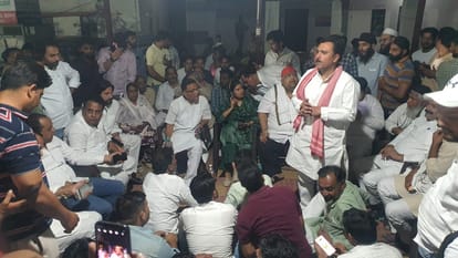 Saharanpur: Do not Touch Me, Says MP Iqra Hasan; Protest at Police Station After Workers Sent to Jail