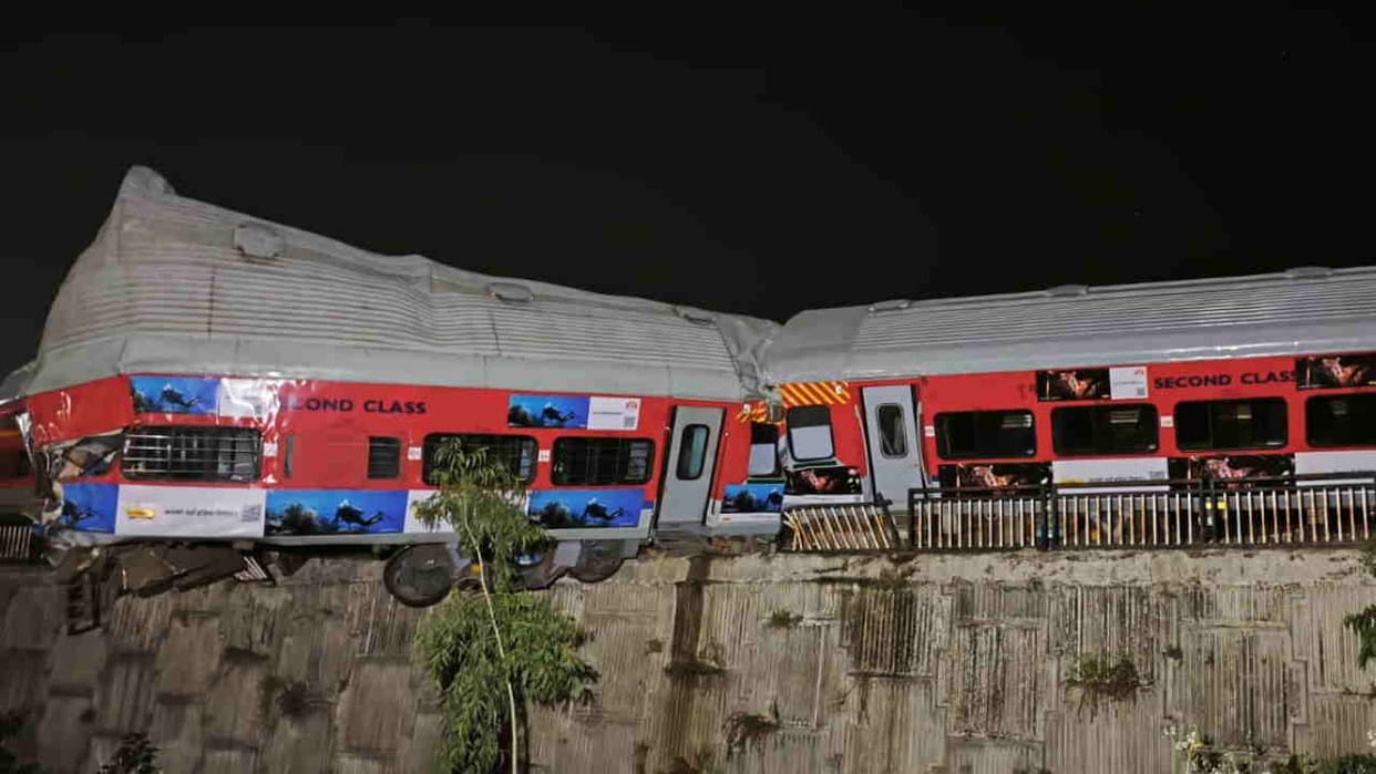 Rishikesh train accident Chargesheet filed against eight people  loco pilot removed Ujjaini Express