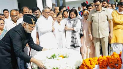Vice President Radhakrishnan expressed grief over demise of former CM Khanduri arrived to pay tribute dehradun