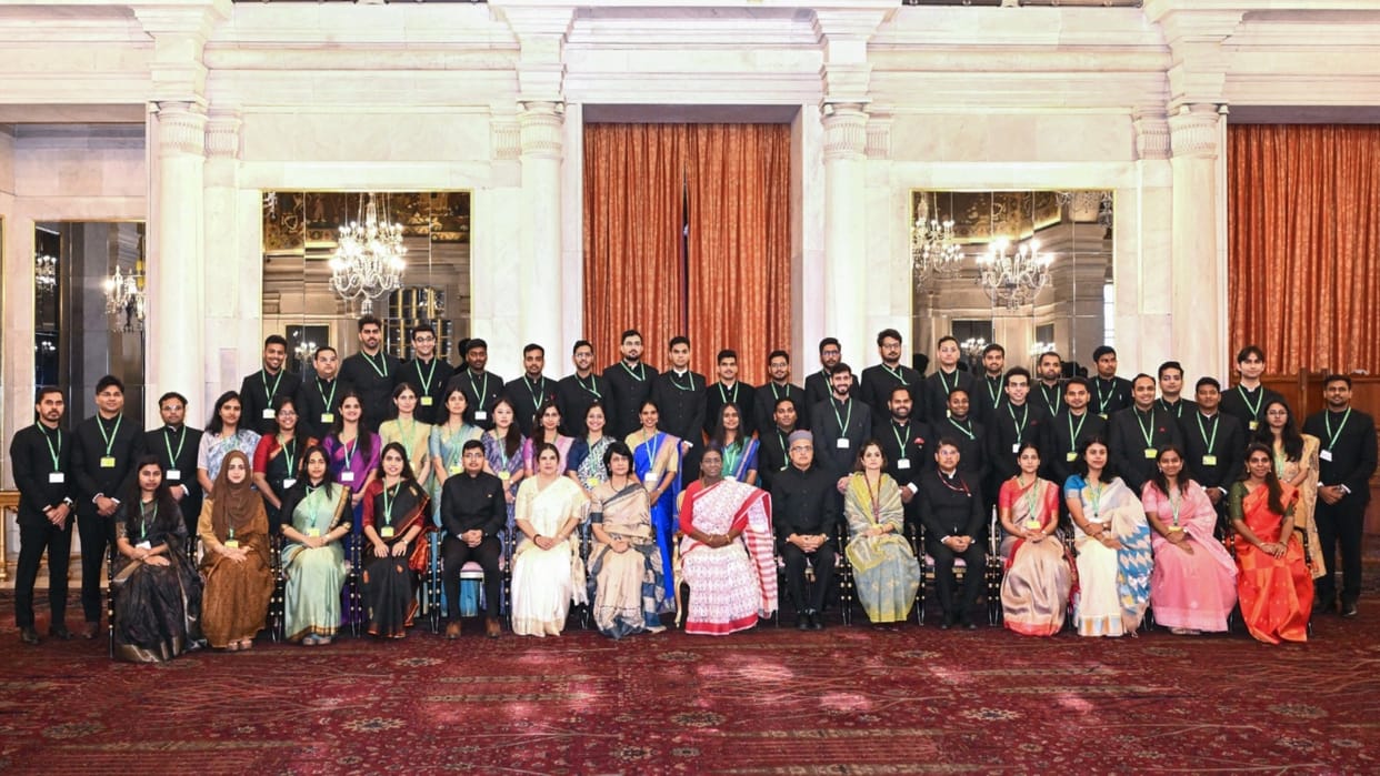 President Murmu Tells IAS Officers: Delayed Decisions Deprive People of Their Rights