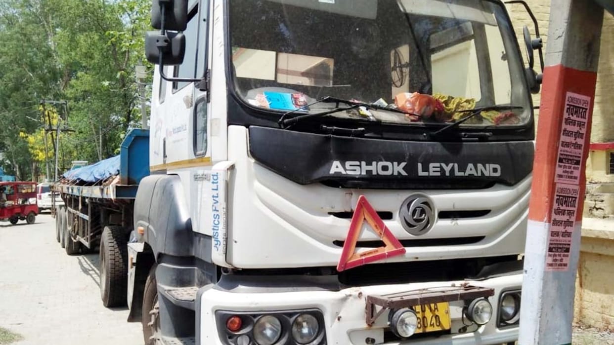 350 Liters of Diesel Stolen from Truck Parked at Police Station Gate in Shahjahanpur