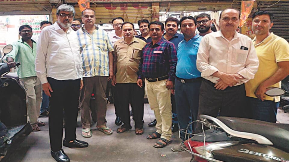 Chemists Announce Nationwide Strike, Associations Divided, Shopkeepers in Dilemma