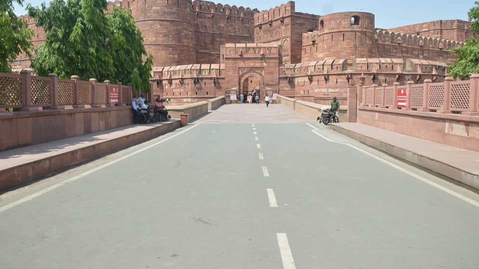 UP Weather Extreme Heat Heatwave Red Alert Issued for 3 Days