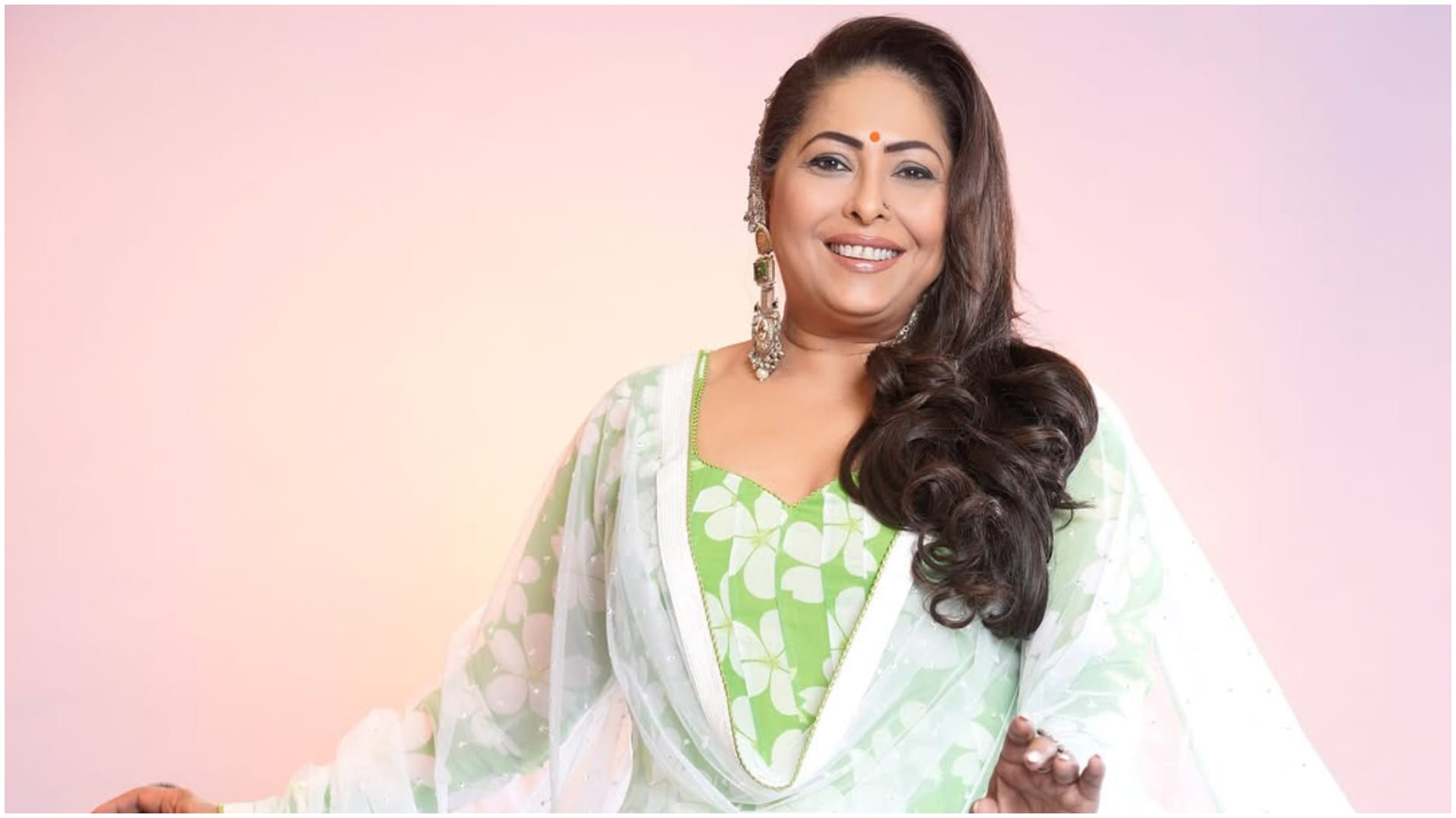 Geeta Kapur Exclusive Interview She Talks About Indias Best Dancer 5 Reality Shows And Social Media Use